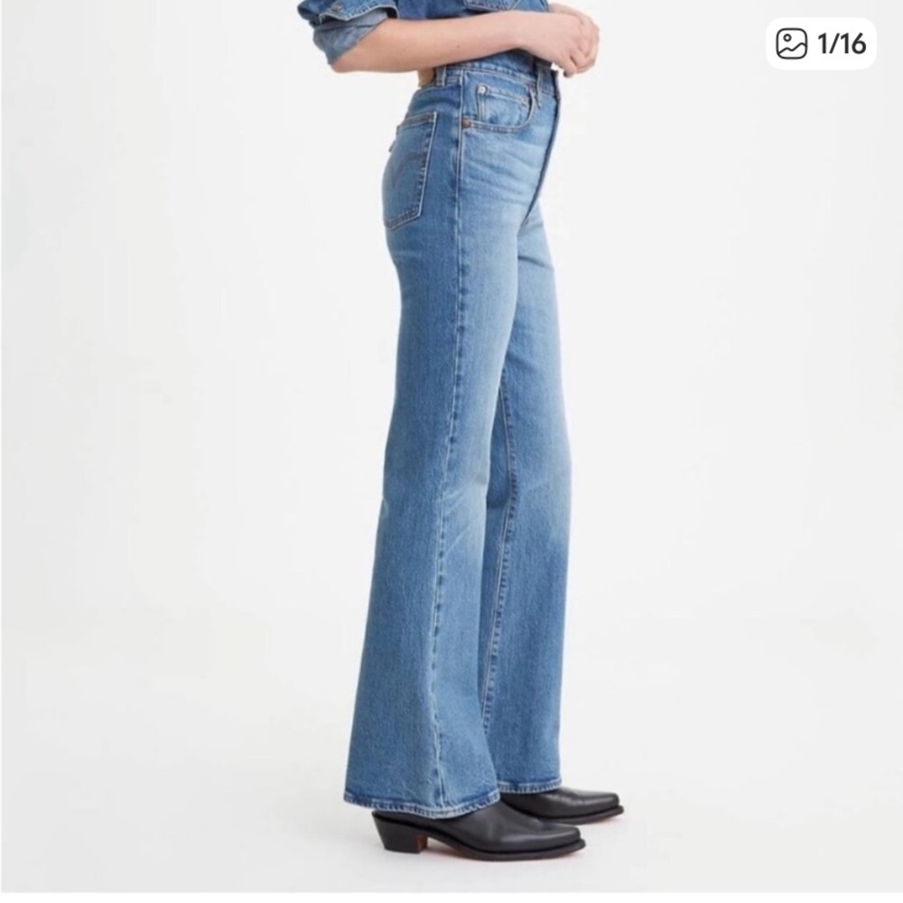 Levi's Premium Ribcage Flare Denim Jeans, Size 29, EUC